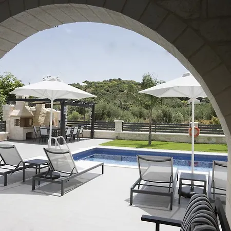 Villa-azalea Almirida